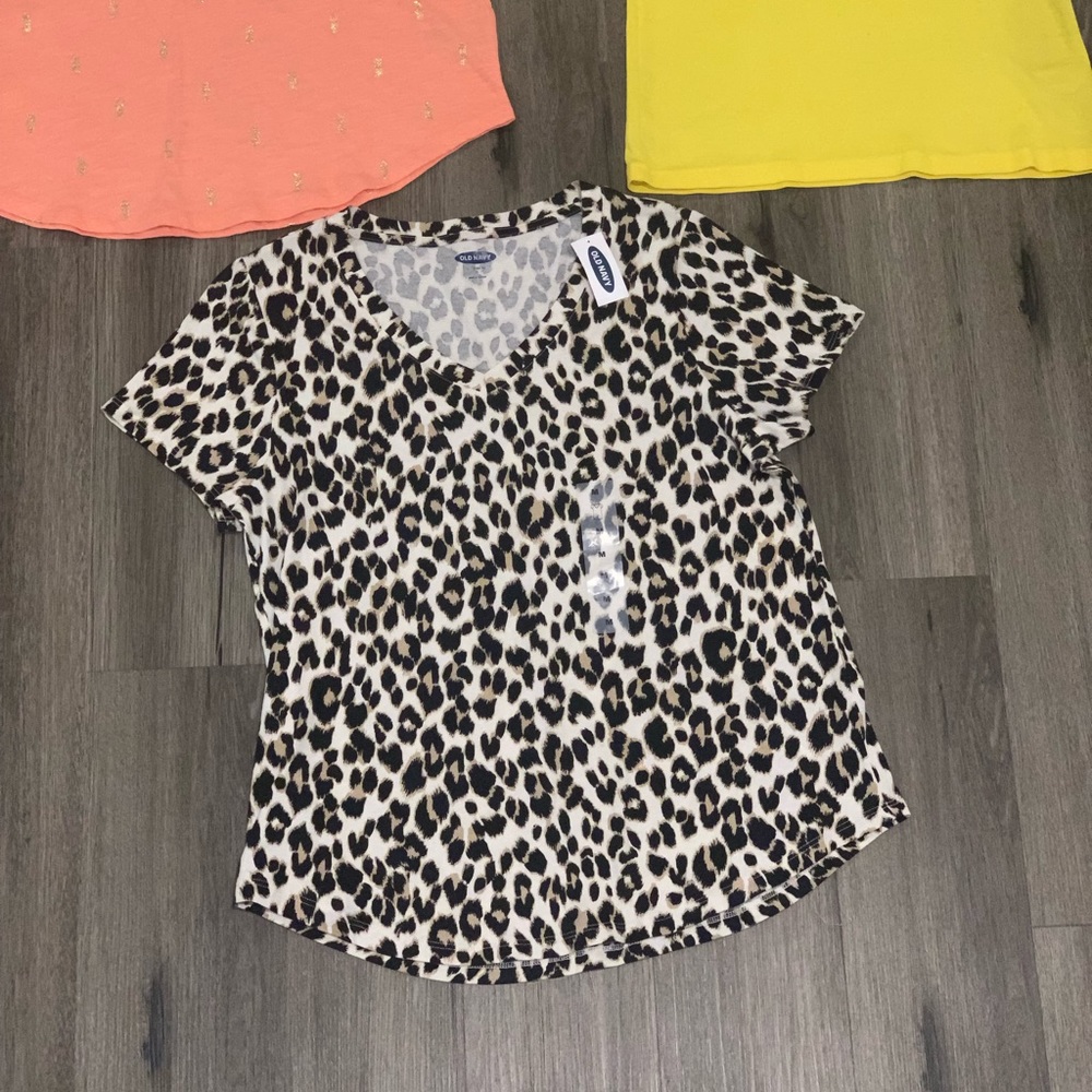 NWT-BUNDLE OF TEE’s- Size Medium - Picture 2 of 10
